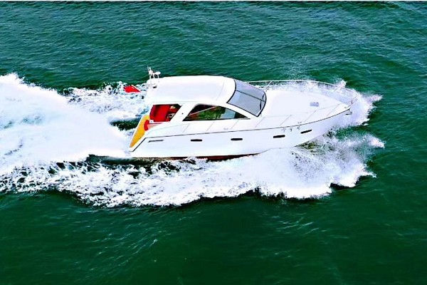 Sealine 380S